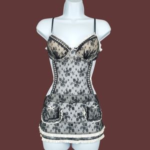 Victoria's Secret Womens Ivory Black Floral Lace Apron Night Slip Size 34B